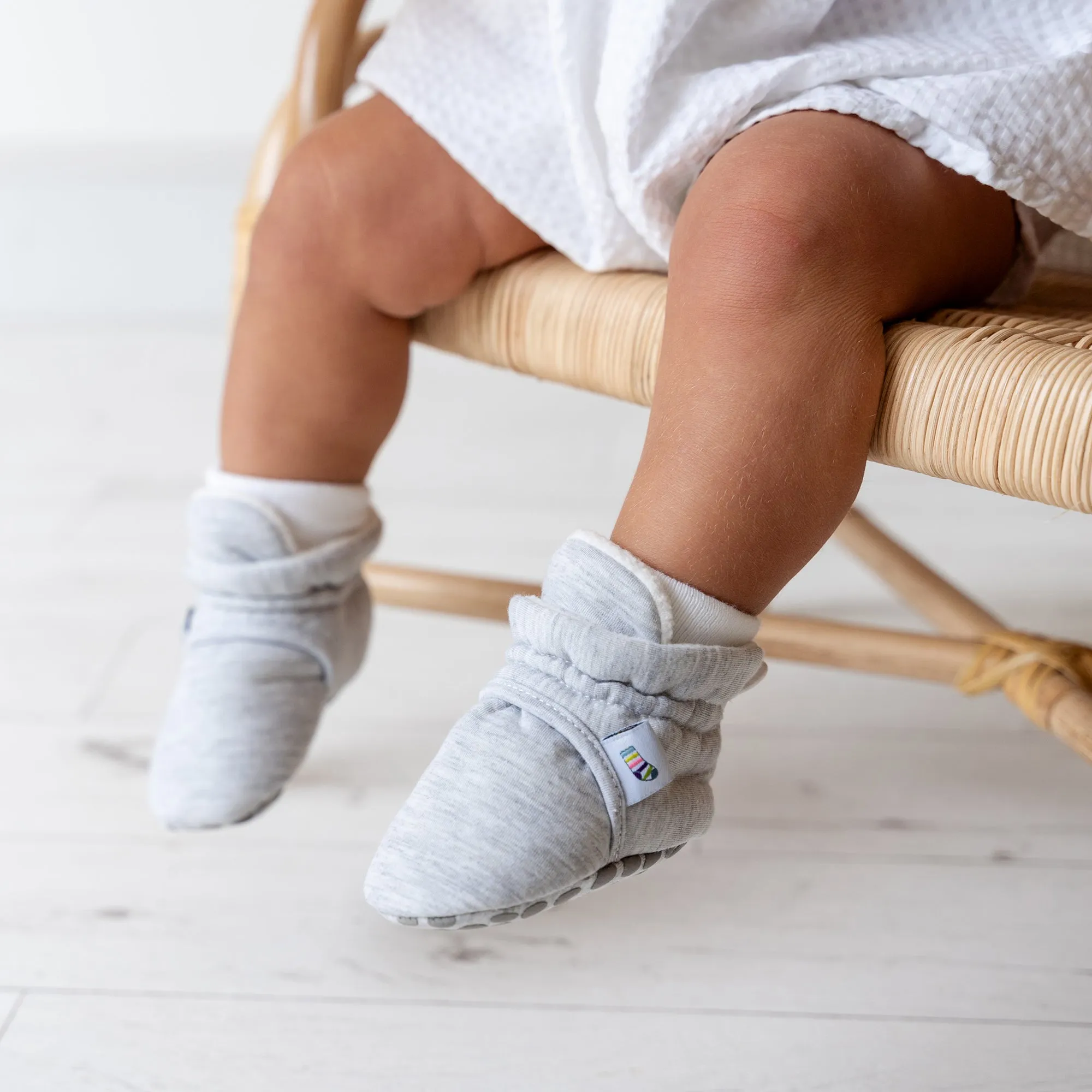Newborn Stay-on Bootie Bundle - Booties   Leggings   Stay-on Socks - Grey