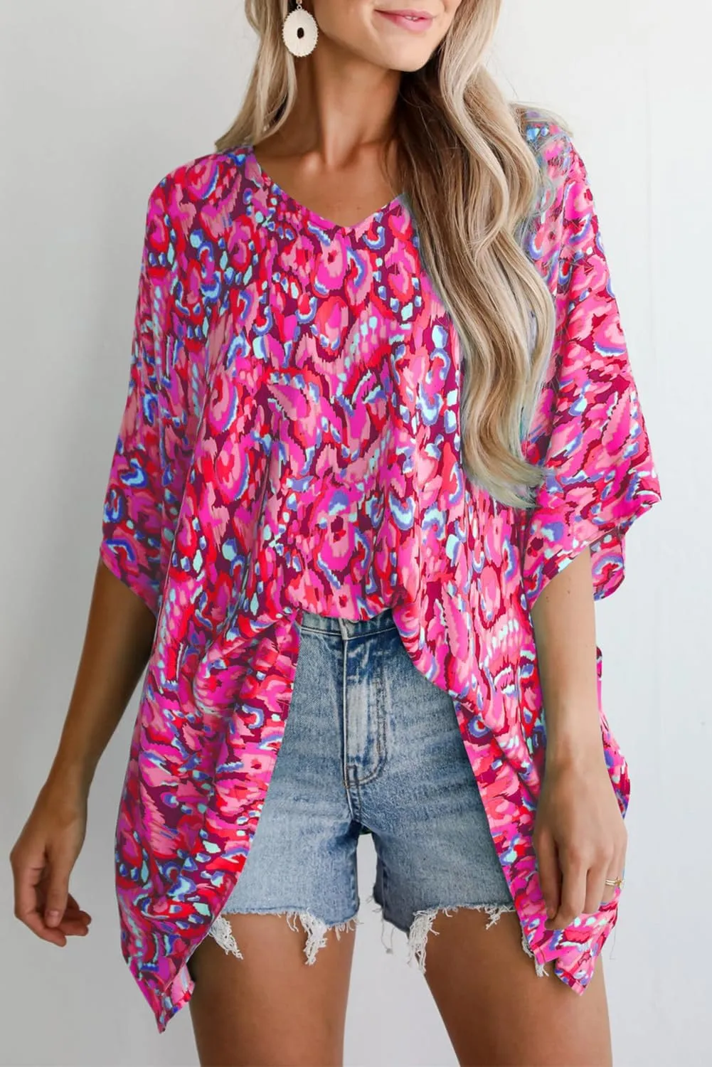 Women's Floral Graffiti Printed Tops Casual Boho Half Sleeve V Neck Tunic Tops Loose Fit Summer 2025 Blouses Shirts