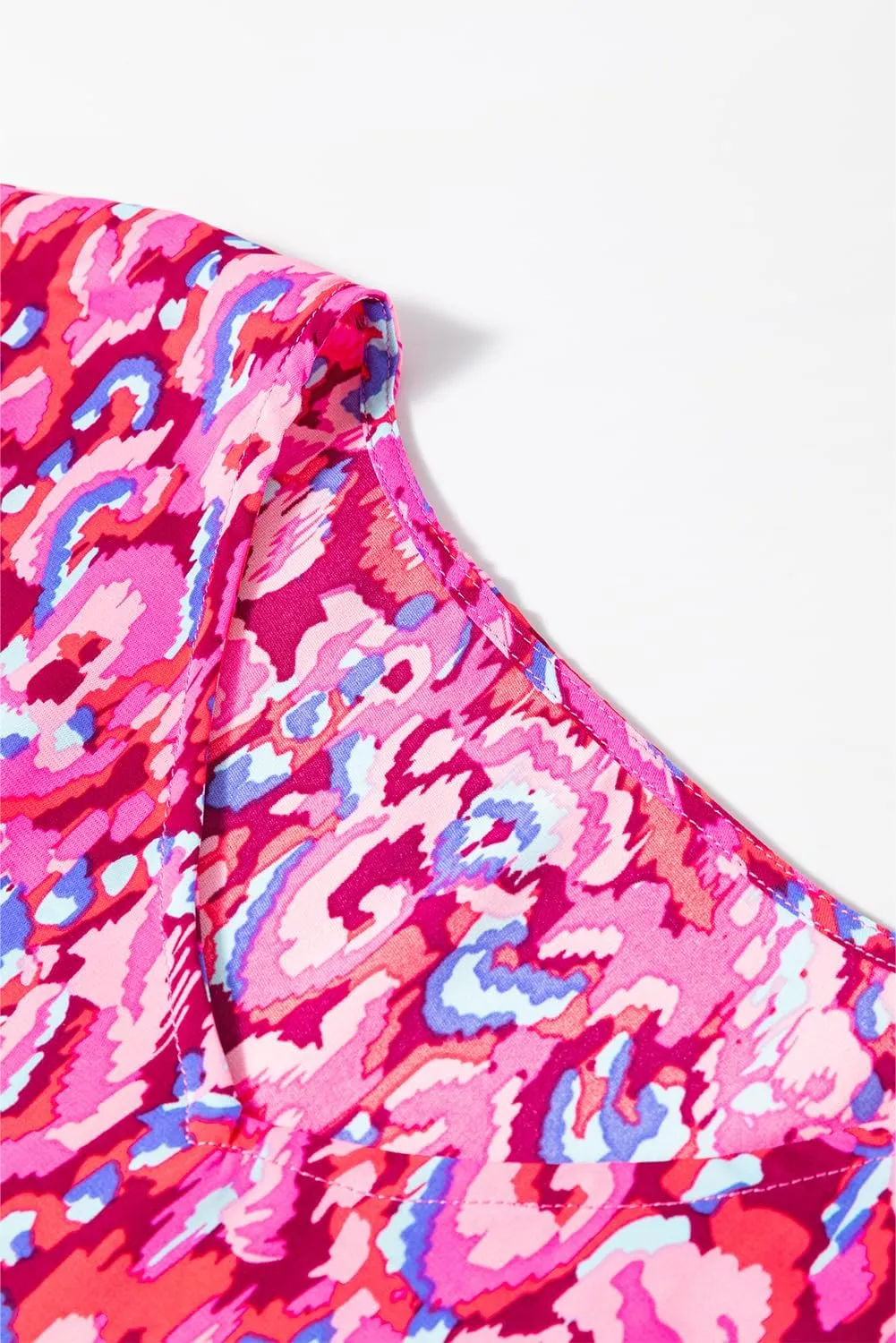 Women's Floral Graffiti Printed Tops Casual Boho Half Sleeve V Neck Tunic Tops Loose Fit Summer 2025 Blouses Shirts